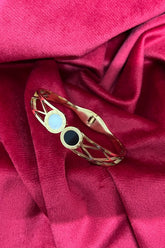 Hemohandicrafts- Wrist Elegance - Gold